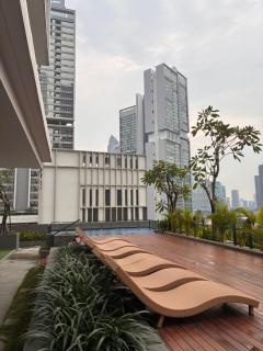 Newton 2 CBD Kuningan - Yakarta - 1