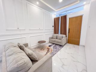 Griya Mahoni Palagan Homestay Jogja - 4