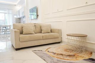 Griya Mahoni Palagan Homestay Jogja - 3