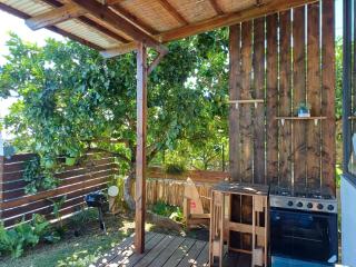 Le Tahiti Bungalow Surf Lodge - 1