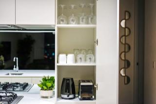 Sky High Luxury - Melbourne Square 57th Floor Apt - 3