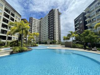 Spacious Two Bedroom with Pool View - Iloilo - 5