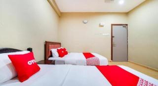 OYO 44058 MOTEL SRE BAYAM - 1