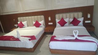 Hotel Tanishka Inn - 3