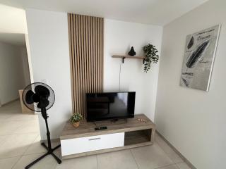 Appart neuf et moderne avec belle vue - Marcillac-Saint-Quentin - 7
