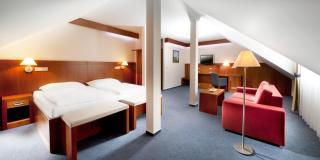 Hotel Reza - 4
