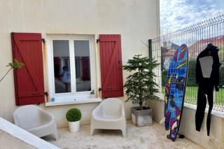Charming T2 with terrace near beach - 7