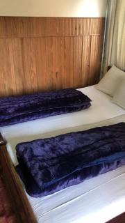 Kings Hotel - 9