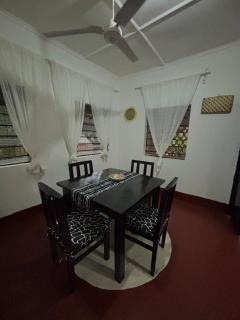 SafariHouse - 7