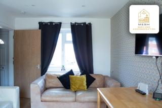 Canterbury House by Mesh Accommodation - Sleeps 7 - Free Parking & Fast Wi Fi - Perfect for Contractors & Families - 5
