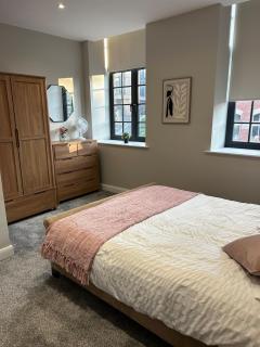 Stylish apartment in Halifax - 6