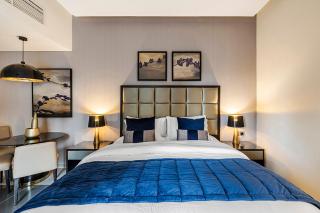 Stylish Studio With Pool View Mins to Dubai Mall - 9