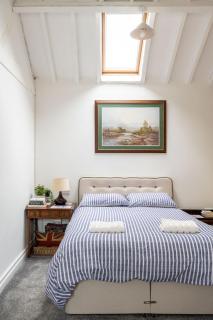 The Snug - 4