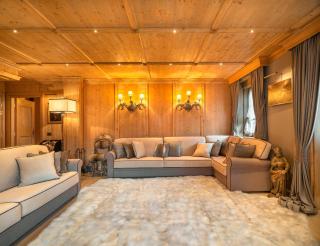 Elegant Tablà with Garden R&R - 4