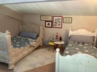 Maison de campagne avec vue et piscine - 1