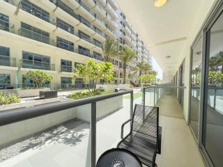Modern Studio Apartment with Balcony - Ras al Khaimah - 3