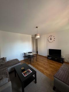 BMM LUX APARTMENT CENTAR - 8