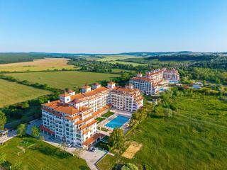 Sunrise All Suites Resort- All Inclusive - Obzor - 1