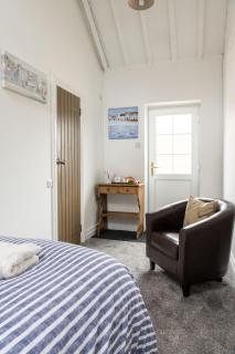 The Snug - 2