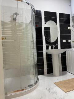 N&N City Nest Apartment - - 2