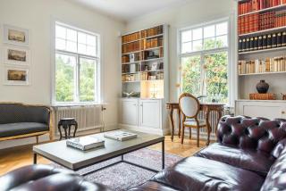 Manor House By Lake Mälaren Near Stockholm - 2