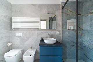 Luxury Station Oasis with Balcony - 5