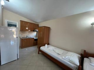 Rahi Room - Dhërmi - 4