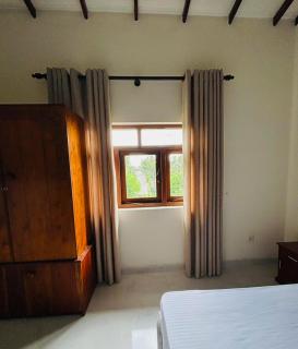 StayTop Malabe - 2