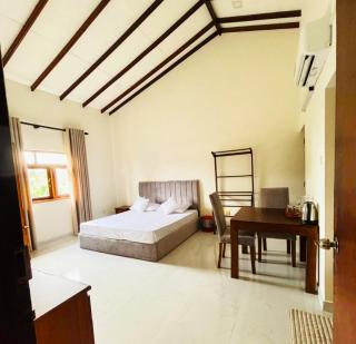 StayTop Malabe - 1