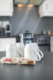 Family Apartment with Uninterrupted Ocean Views - 5