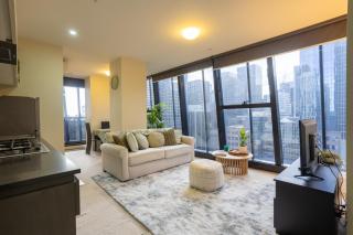 Melbourne Central CBD Convenience! - 9