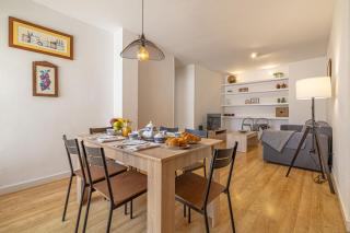 GMC Turistics - The Picasso Neighborhood House - 9