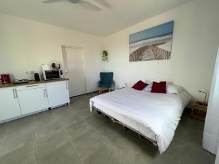 Studio vue mer & montagne à Bellemène - Calme et confort - 3