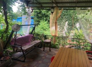 Жилье на территории частного дома у моря - 1