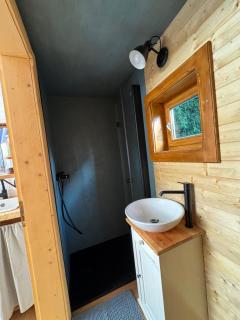 Chaloupka s odklápěcí střechou - 8