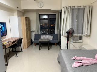 Heart of Cebu Cozy Studio with Pool, Gym, Wifi and Netflix near Cebu City,Ayala and IT Park - Cebu City - 0