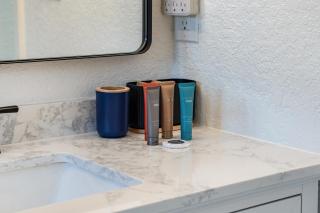 Magical 3BR Luxury Condo - 15 Mins to Disney - 1