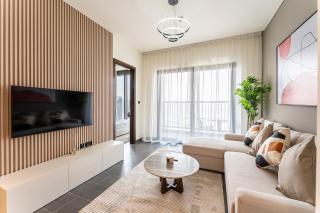 HAVN - 2 Bedroom at The Crest, Dubai Skyline Views - 3