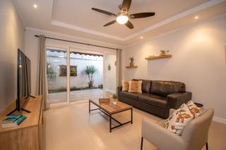 Beautiful Condo just steps from Avenida Escazu in an unbeatable location - 0