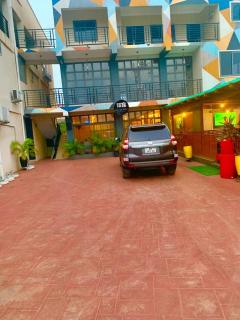 Premium Prestige Apartment - Apenkwa - 6