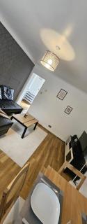 Elegant to classy newly refurbished near Windsor Maidenhead and Reading 20 minutes train to London with parking - Slough - 5