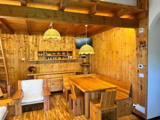 Wood and Fire Chalet - 3