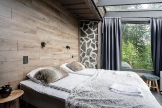 Koskisviitti 3 - Private Lakeside Suite with Terrace - 0