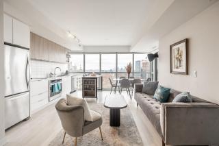 Panoramic view Condo 2 BR 2 BA Free parking - 2