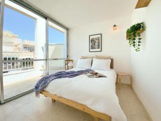 Sea View Duplex On Frishman Beach 2Bdr apt and BBQ - Tel Aviv - 7