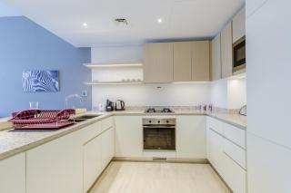 Stylish 2BR Apartment in Belgravia III A, JVC - Allsopp & Allsopp - 9