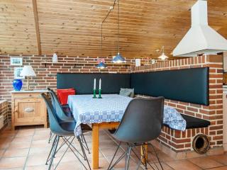 4 person holiday home in Ulfborg-By Traum - 2