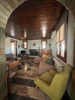 Evaggelia house - Amarynthos - 1
