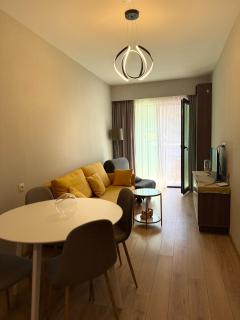 Crystal Residence 625 - 2