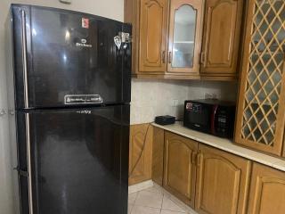 3 Bedroom Property in DHA, Lahore Close to Airport & Shops - 2